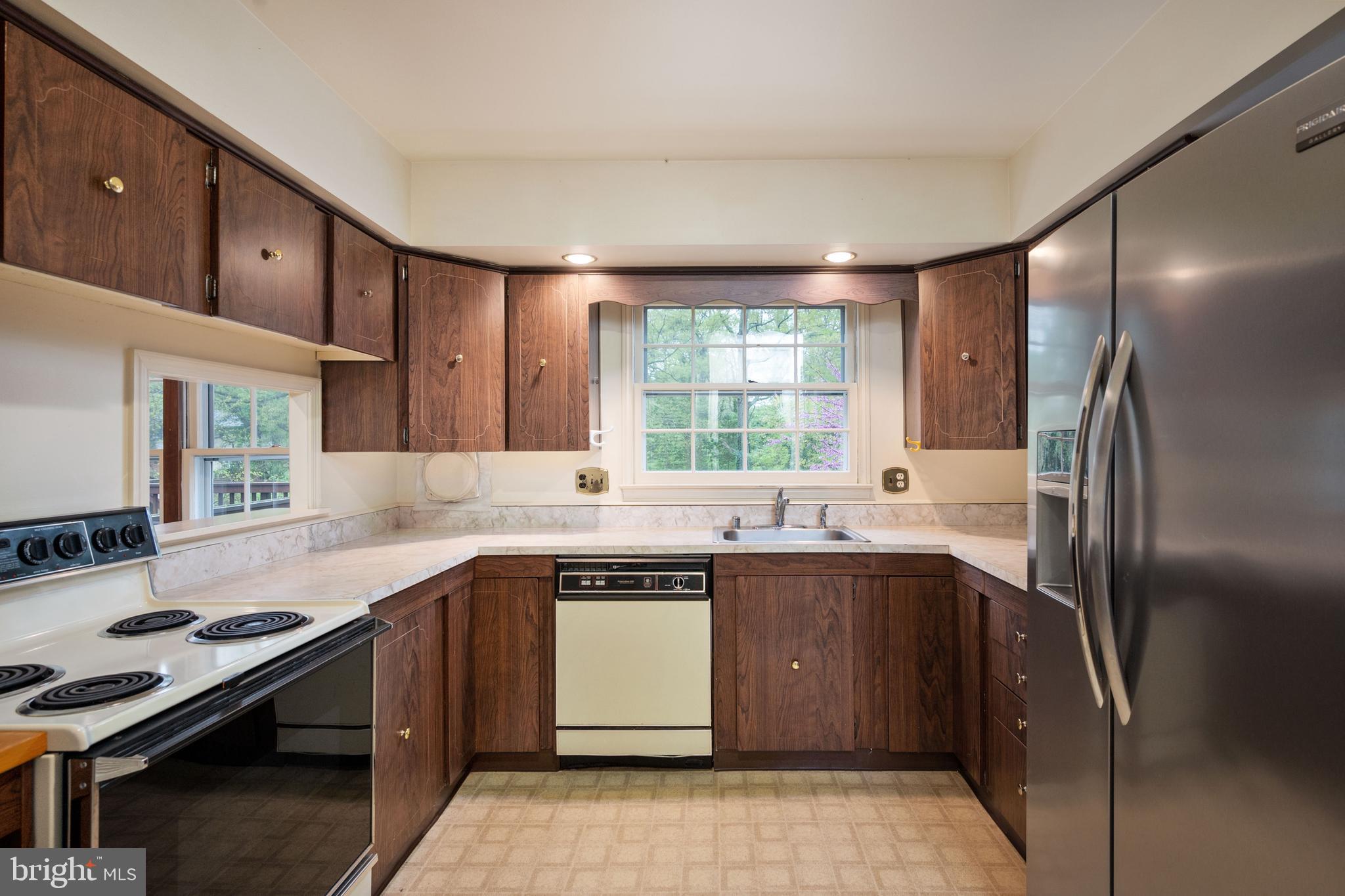 8622 Gateshead Road Alexandria, VA 22309 - Photo 26 of 55 Gallery Image 26