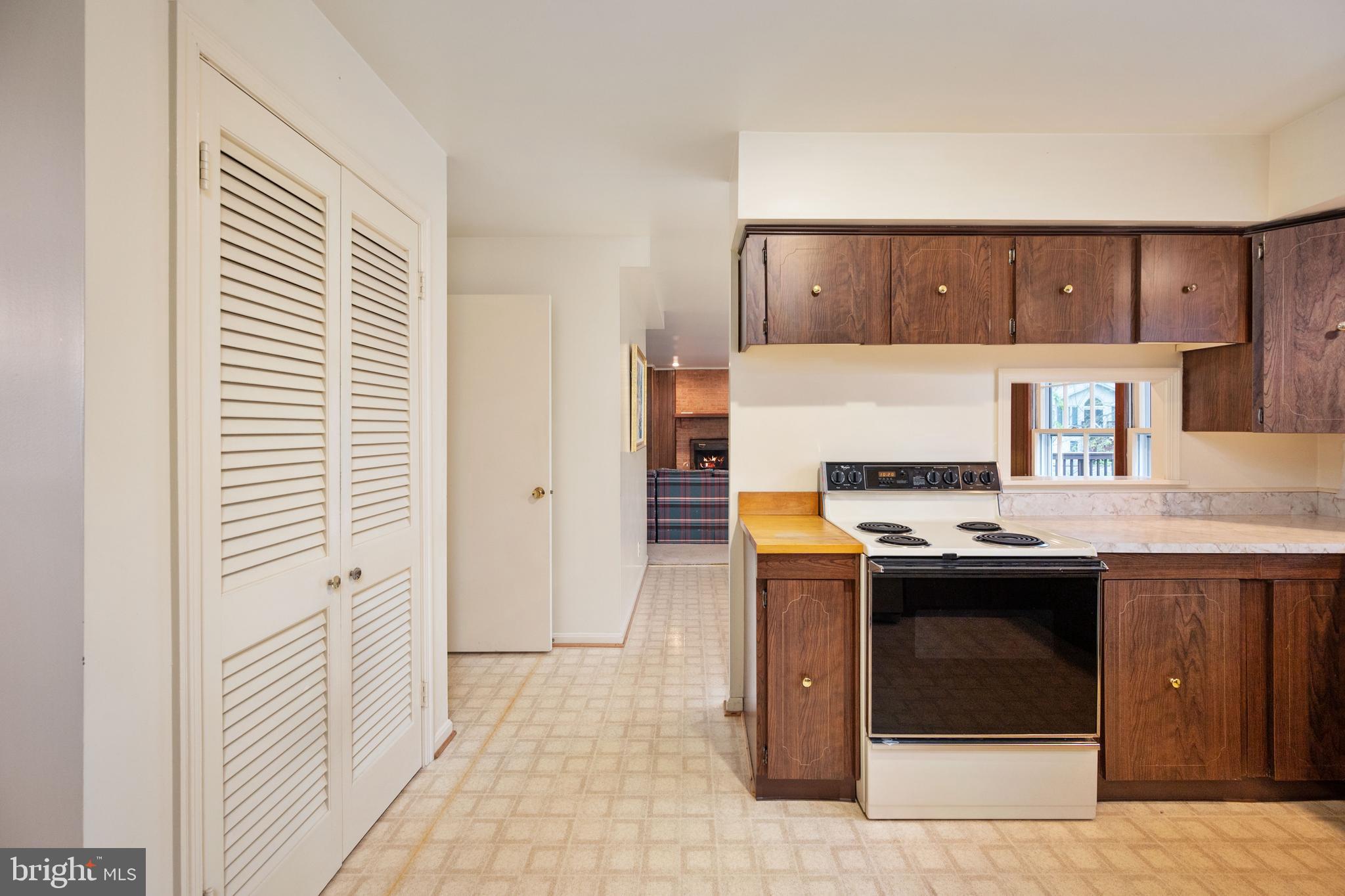 8622 Gateshead Road Alexandria, VA 22309 - Photo 27 of 55 Gallery Image 27