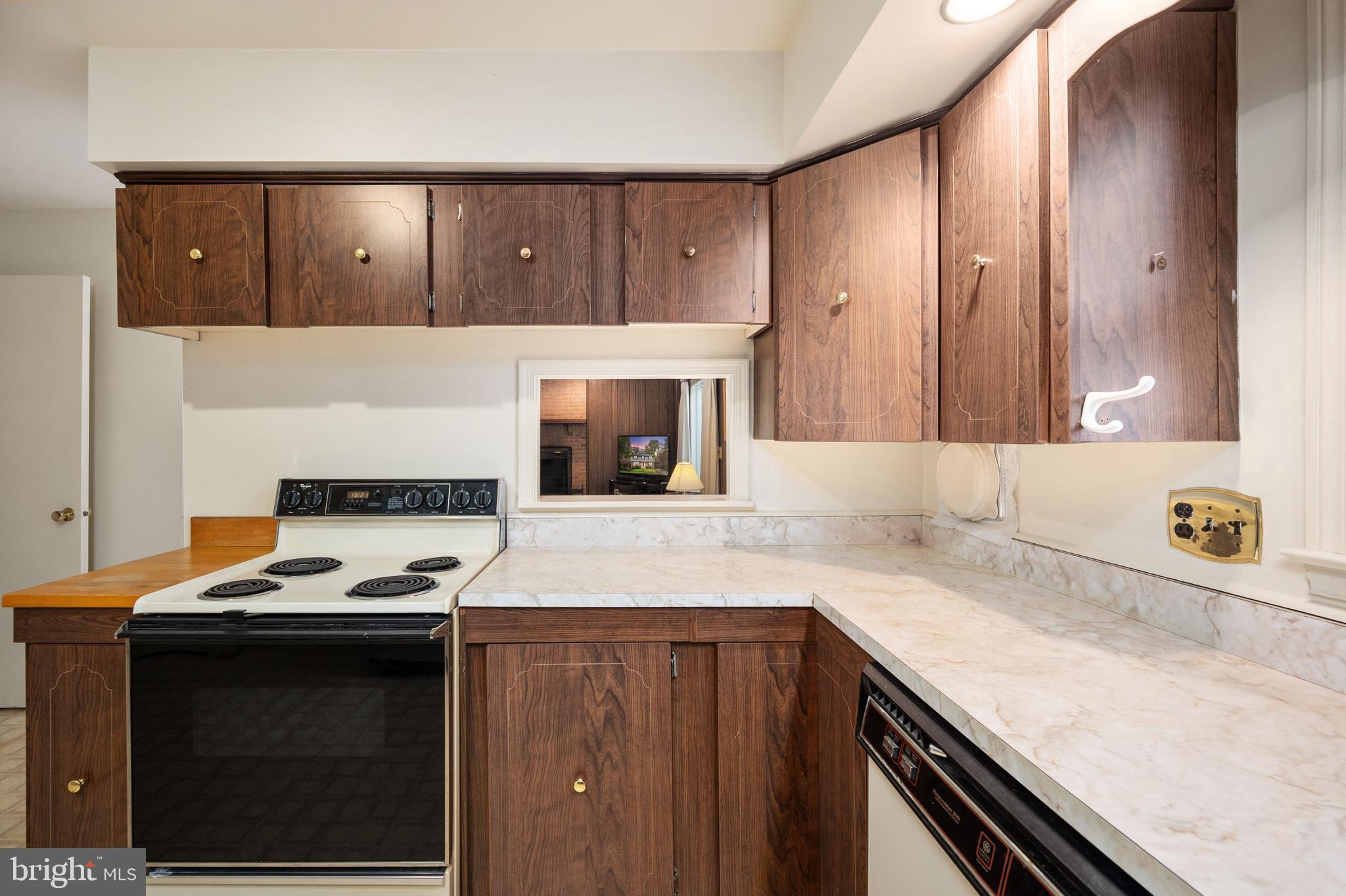 8622 Gateshead Road Alexandria, VA 22309 - Photo 28 of 55 Gallery Image 28