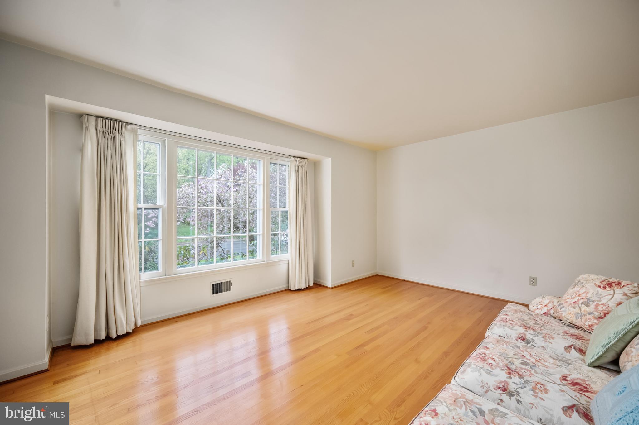 8622 Gateshead Road Alexandria, VA 22309 - Photo 32 of 55 Gallery Image 32
