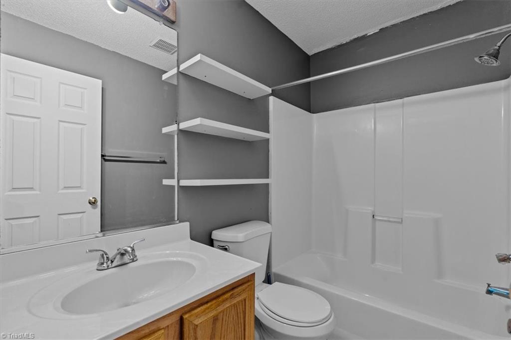 624 Paramount Street High Point, NC 27260 - Photo 16 of 30 Gallery Image 16