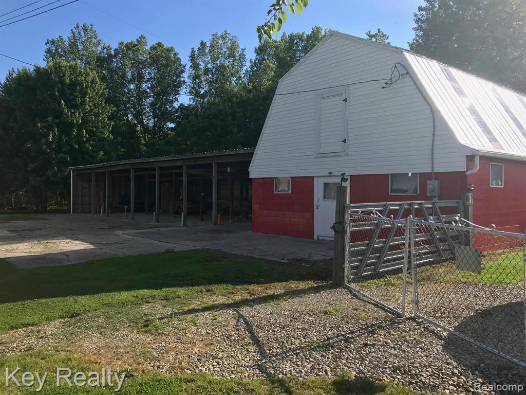 4955 Ohara Road Carleton, MI 48117 - Photo 5 of 25