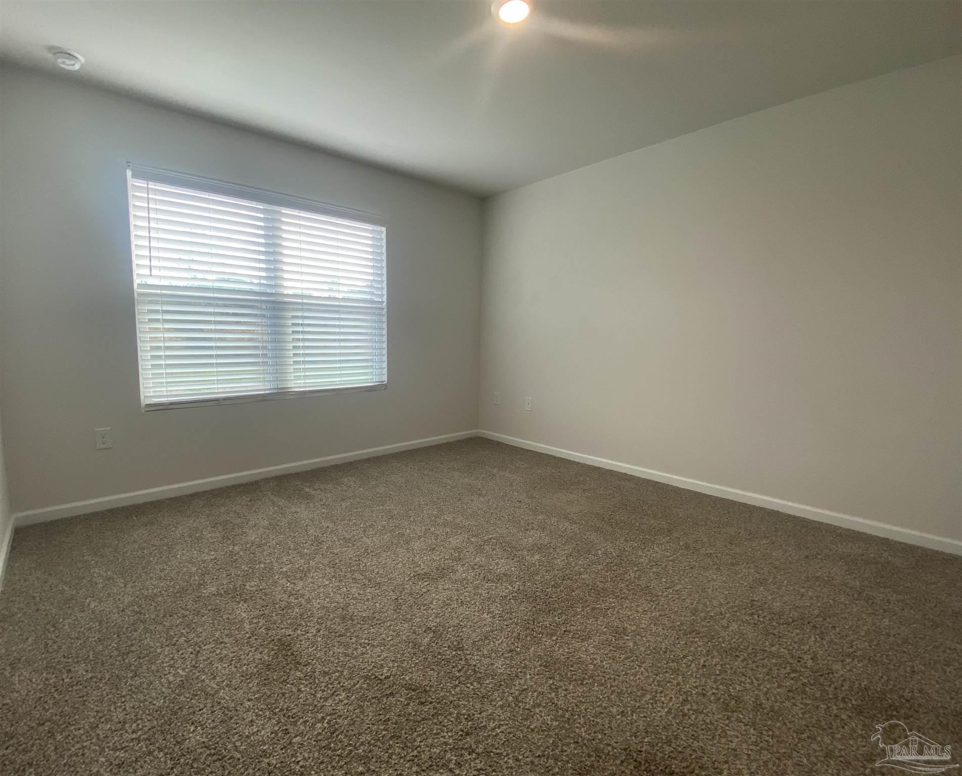 6089 Secretariat Way Pensacola, FL 32526 - Photo 12 of 32