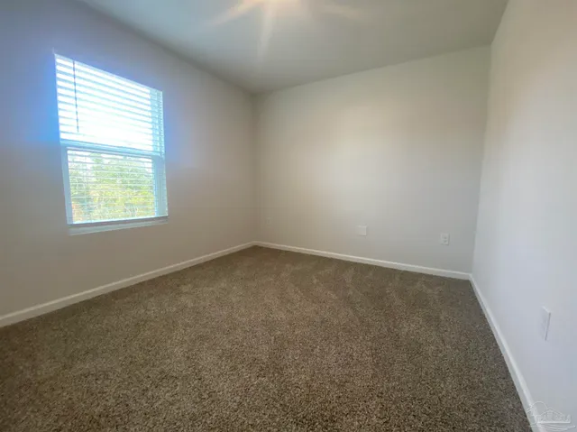 $1,900 | 6089 Secretariat Way, Pensacola, FL 32526