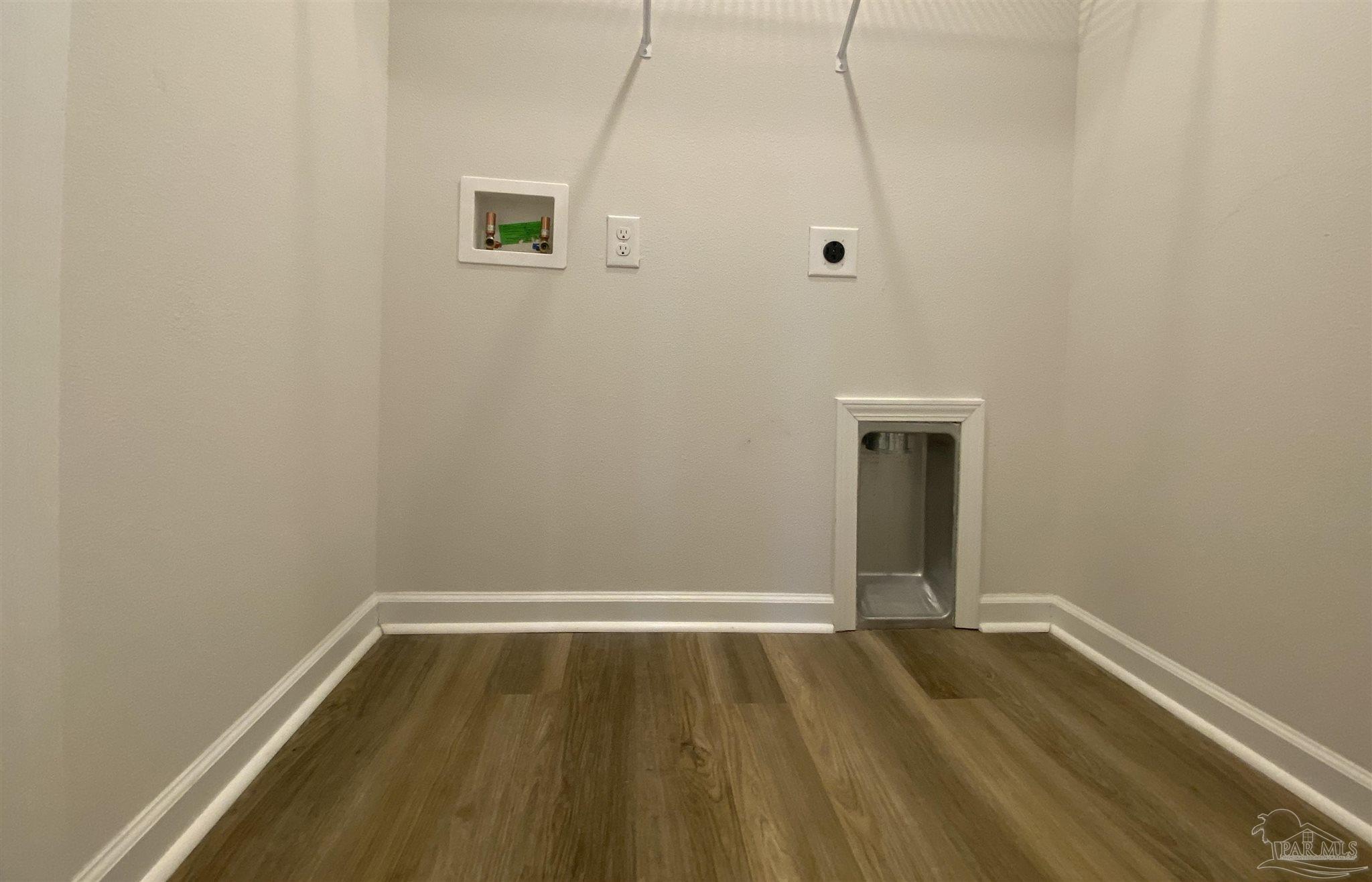 6089 Secretariat Way Pensacola, FL 32526 - Photo 24 of 32