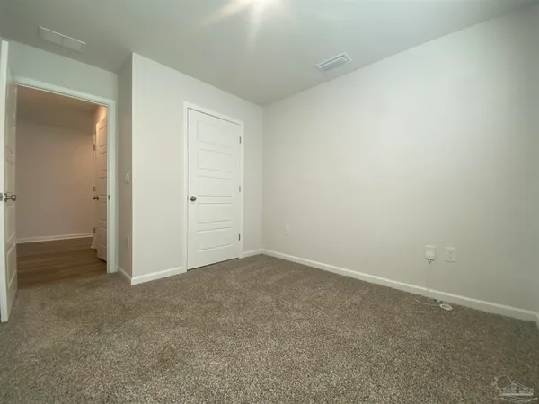 $1,900 | 6089 Secretariat Way, Pensacola, FL 32526