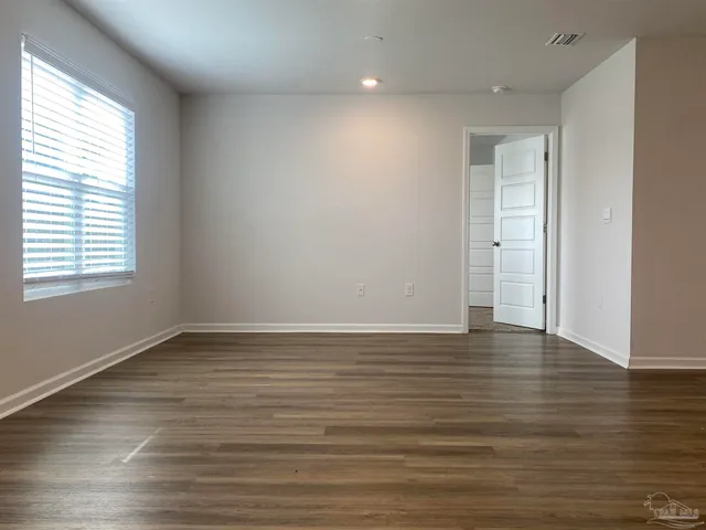 $1,900 | 6089 Secretariat Way, Pensacola, FL 32526