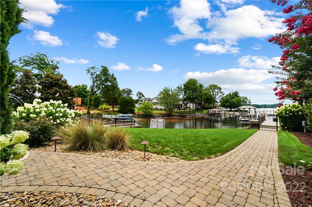22531 Torrence Chapel Road Cornelius, NC 28031 - Photo 42 of 46 Gallery Image 42