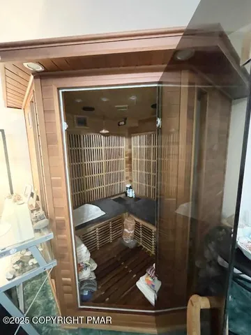 $490,000 | 146 Gunstock Lane, Tafton, PA 18464