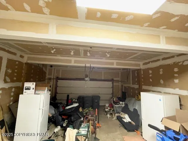 $490,000 | 146 Gunstock Lane, Tafton, PA 18464