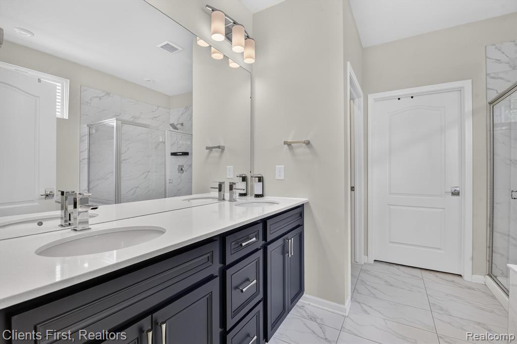 4699 Bingham Road Canton, MI 48188 - Photo 29 of 62