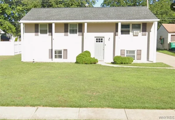 $2,500 | 3365 McKinley Parkway, Hamburg, NY 14219