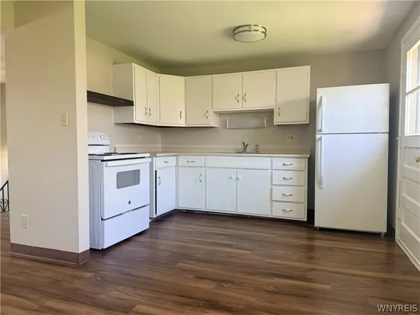 $2,450 | 3365 McKinley Parkway, Hamburg, NY 14219