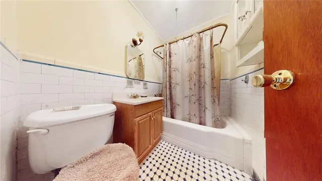 $978,000 | 1491 East 32nd Street | Marine Park