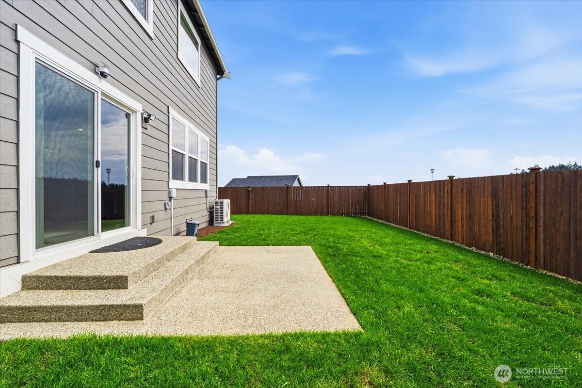 1106 Southwest Pendleton Way Port Orchard, WA 98367 - Photo 33 of 40 Gallery Image 33