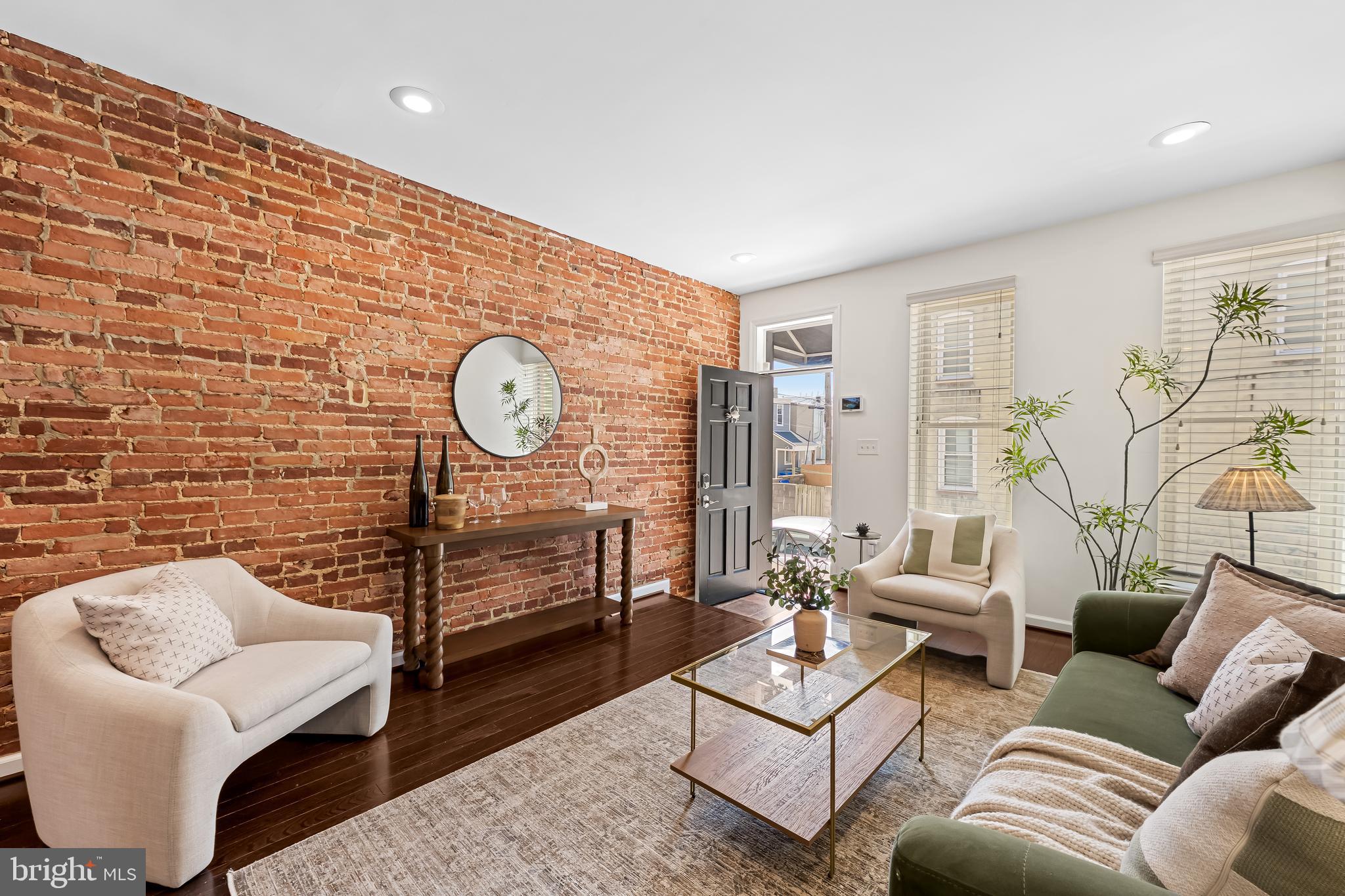 1319 Clarkson Street Baltimore, MD 21230 - Photo 5 of 42