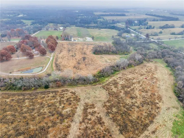 $195,000 | Gibbons Road, Pleasant Hill, MO 64080