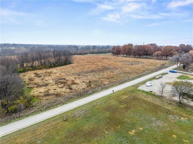 $195,000 | Gibbons Road, Pleasant Hill, MO 64080