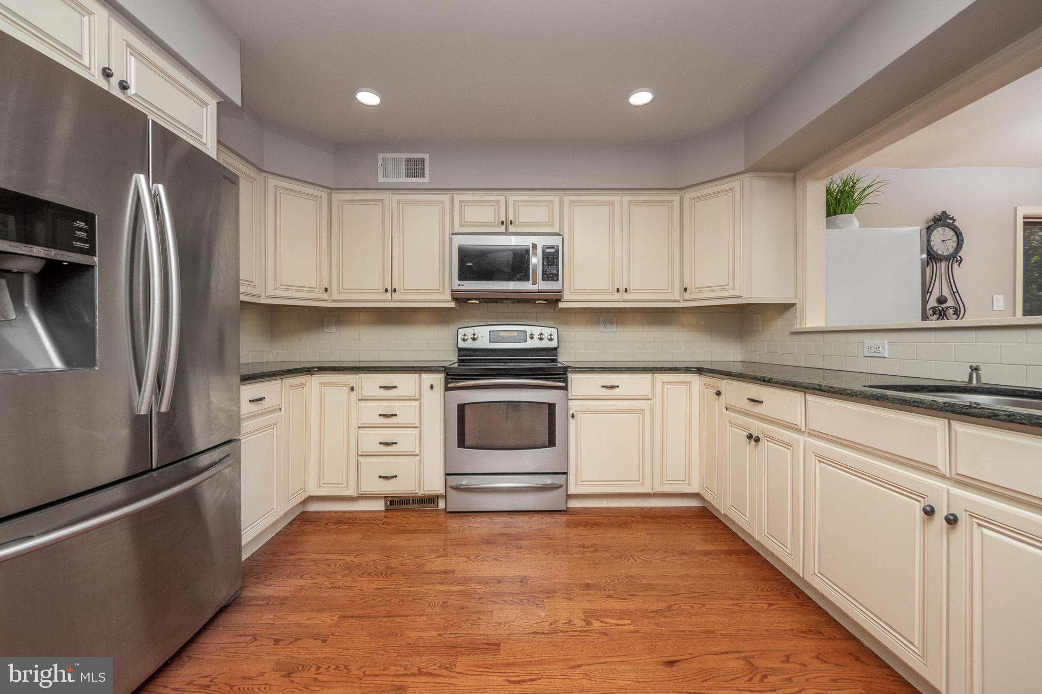 634 Elephant Road Perkasie, PA 18944 - Photo 11 of 44