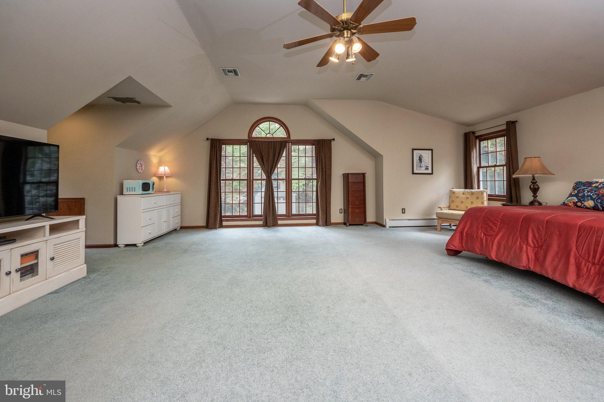 634 Elephant Road Perkasie, PA 18944 - Photo 16 of 44