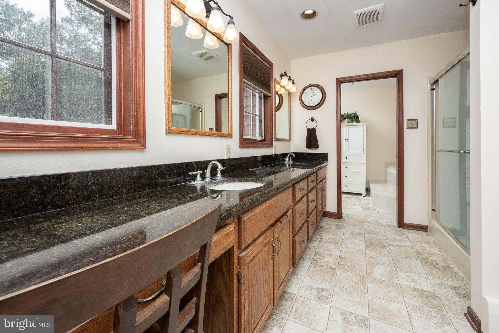 634 Elephant Road Perkasie, PA 18944 - Photo 17 of 44