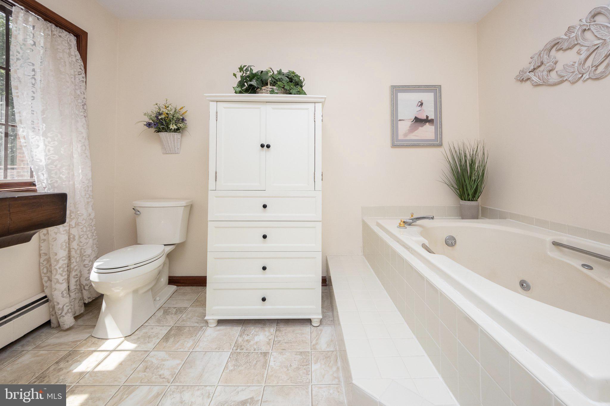 634 Elephant Road Perkasie, PA 18944 - Photo 18 of 44