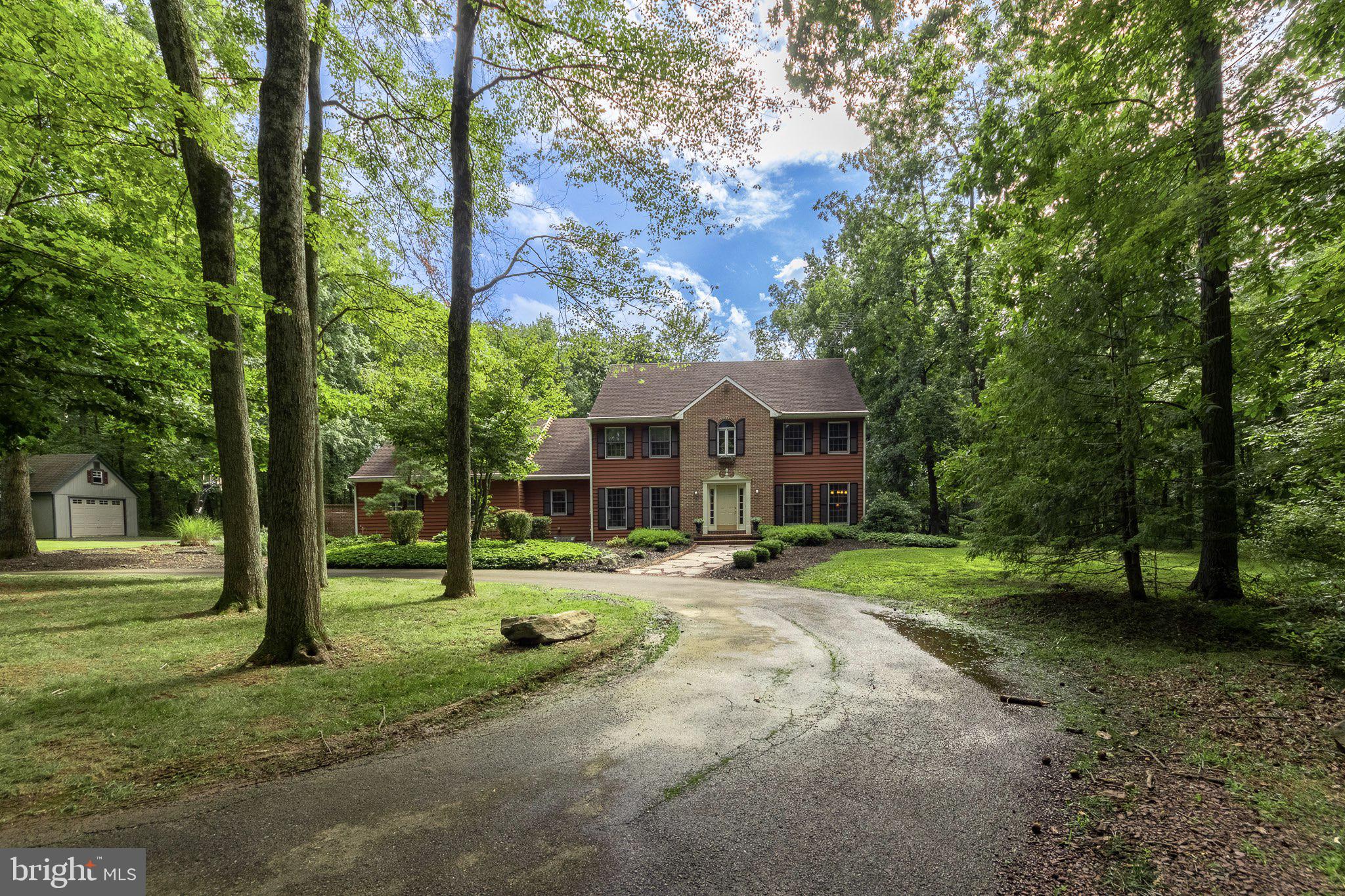 634 Elephant Road Perkasie, PA 18944 - Photo 2 of 44