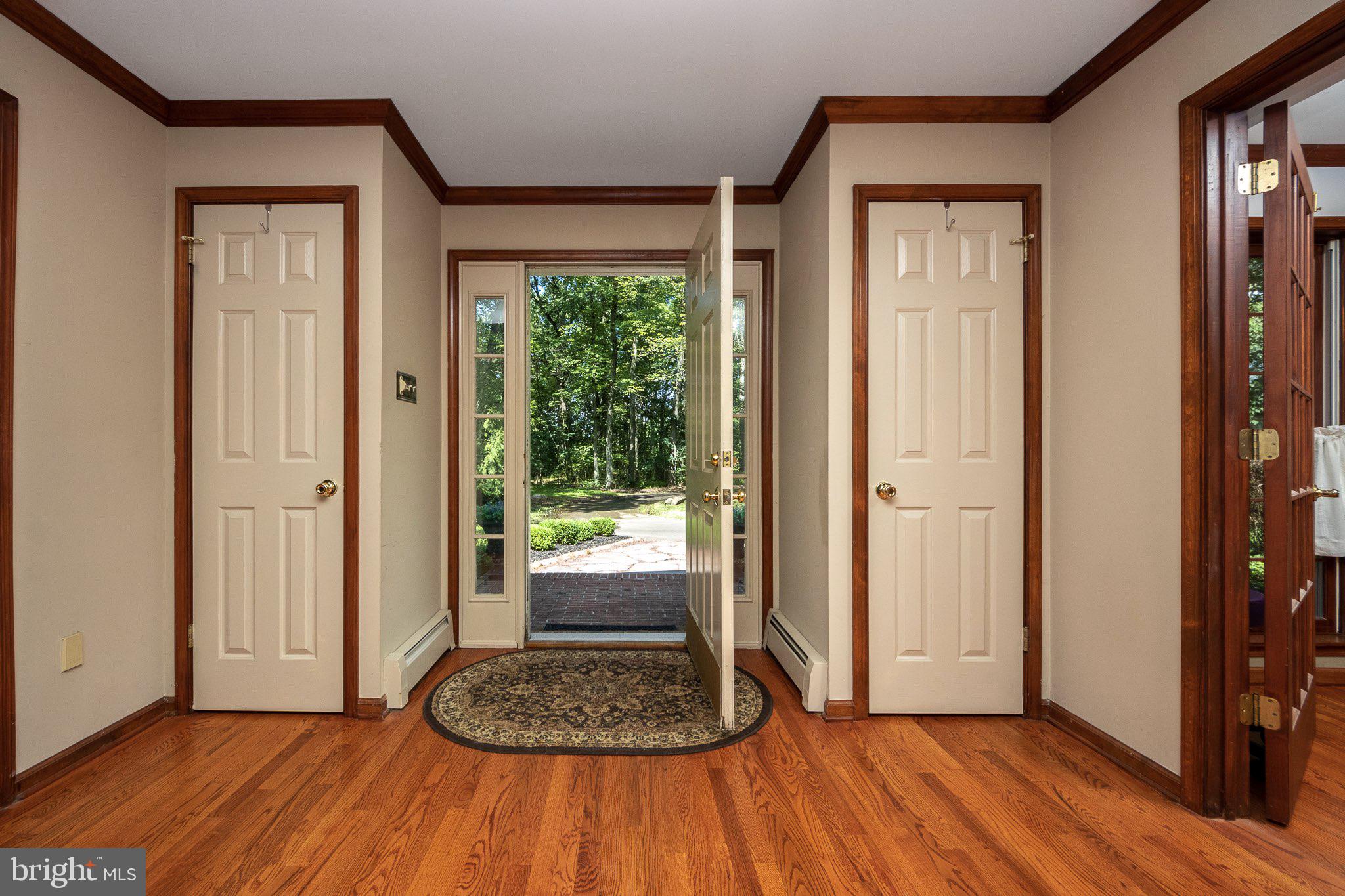 634 Elephant Road Perkasie, PA 18944 - Photo 4 of 44