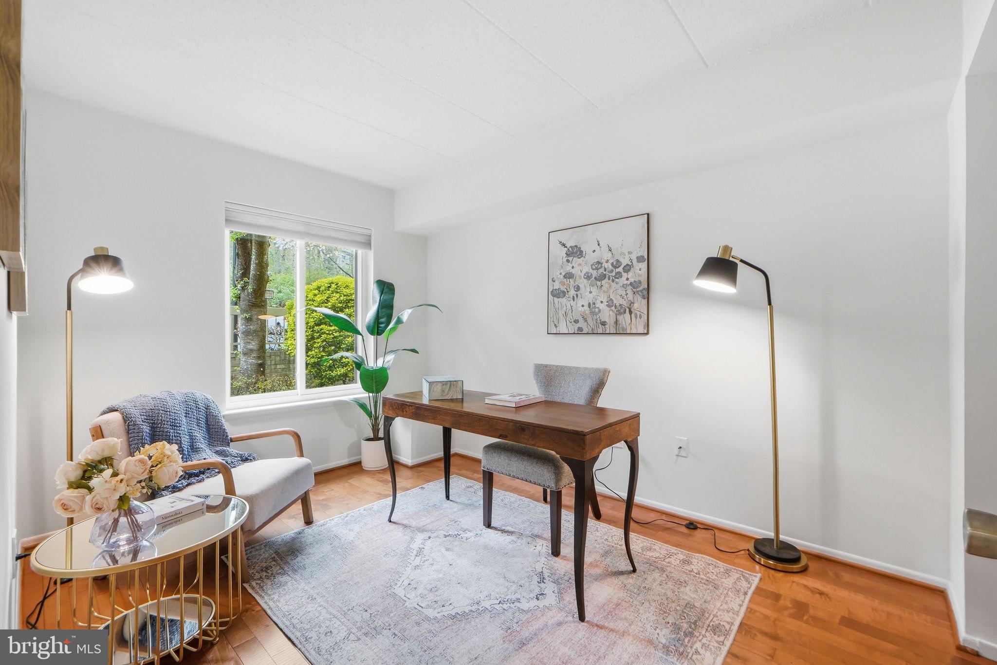 11124 Boathouse Court, Unit 89 Reston, VA 20191 - Photo 22 of 35 Second bedroom - hardwoods