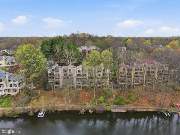 $550,000 | 11124 Boathouse Court, Unit 89, Reston, VA 20191