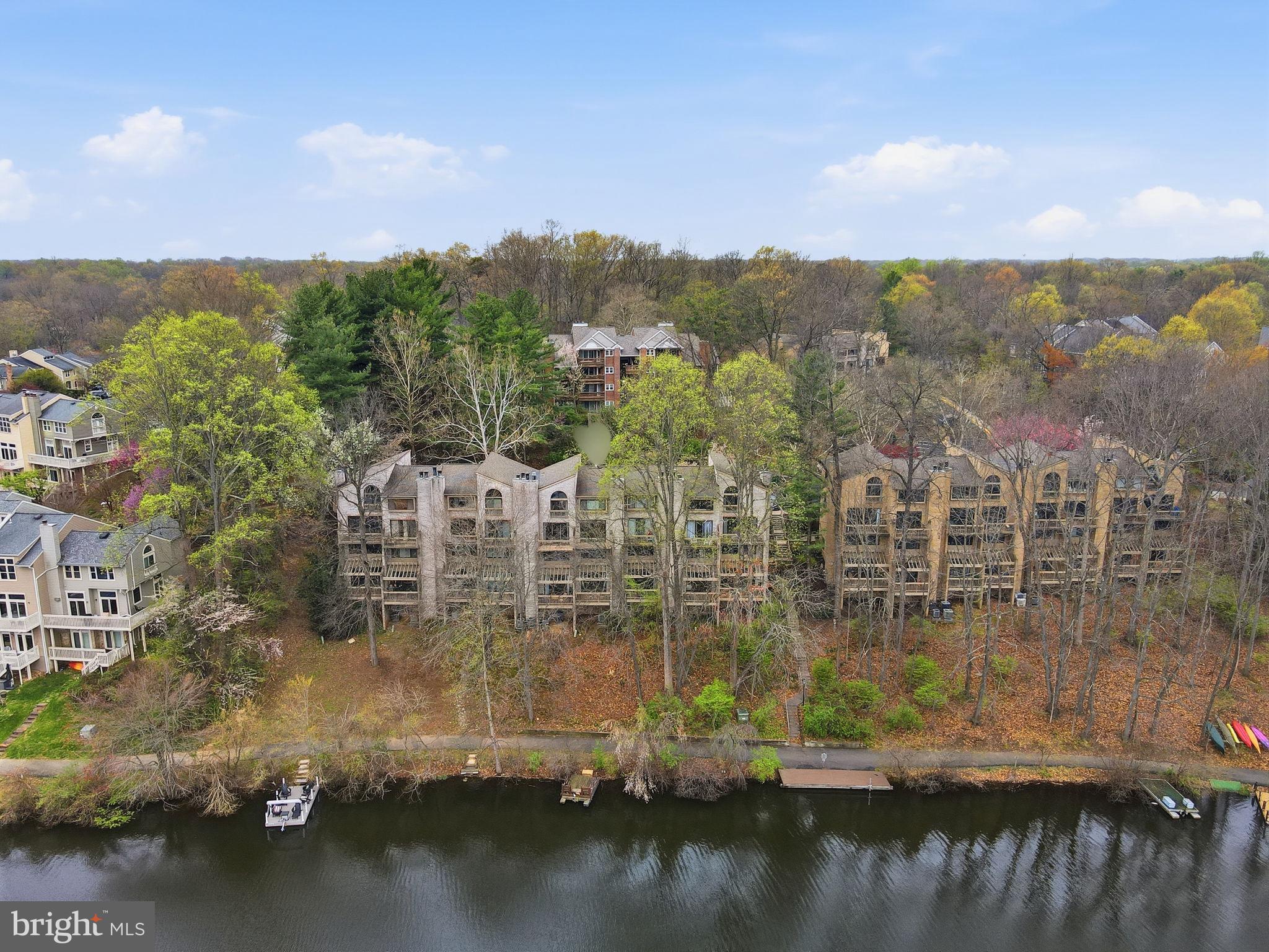 11124 Boathouse Court, Unit 89 Reston, VA 20191 - Photo 31 of 35 Dock available for fishing and water activities
