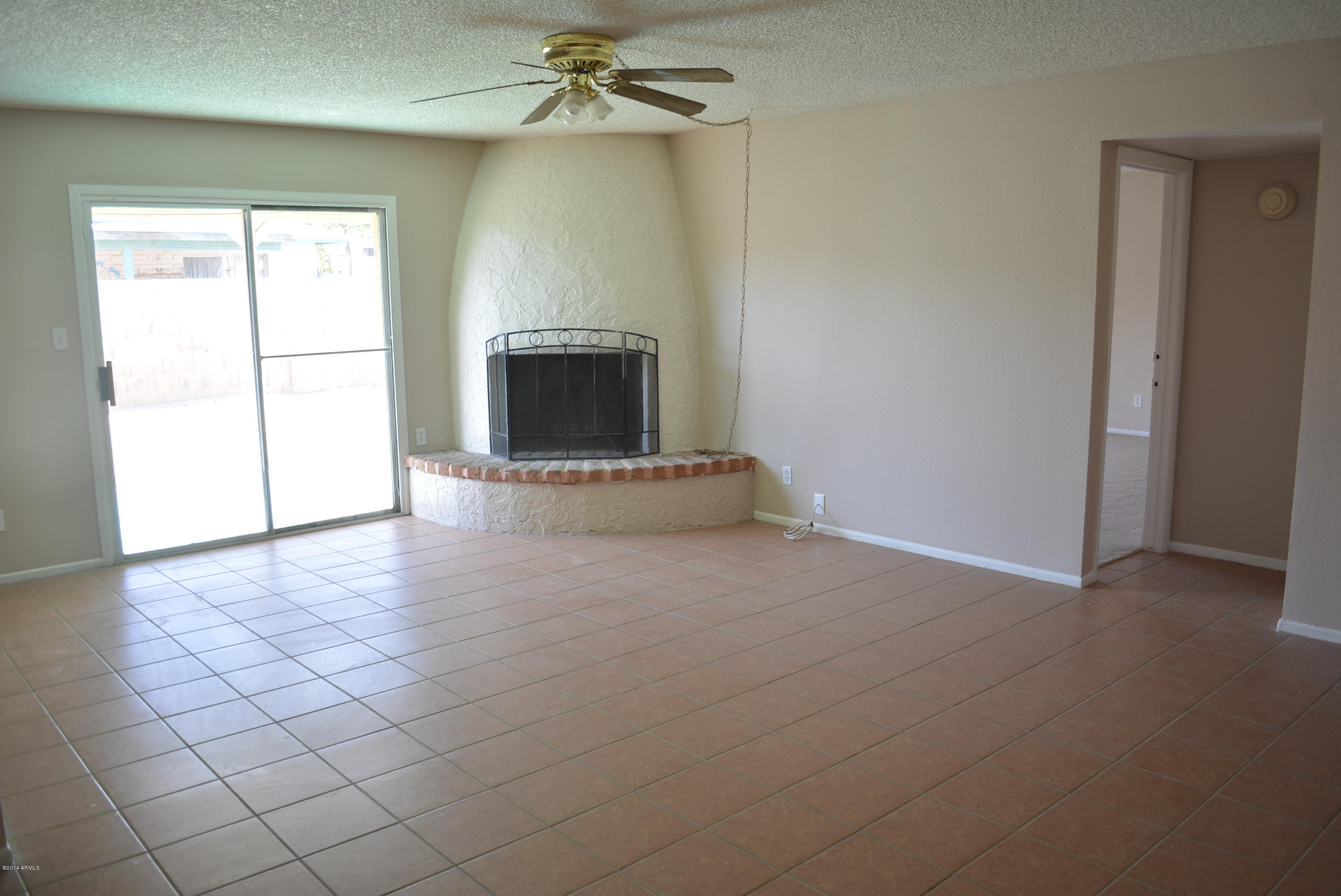 5504 West Calavar Road Glendale, AZ 85306 - Photo 11 of 25 DSC_0101
