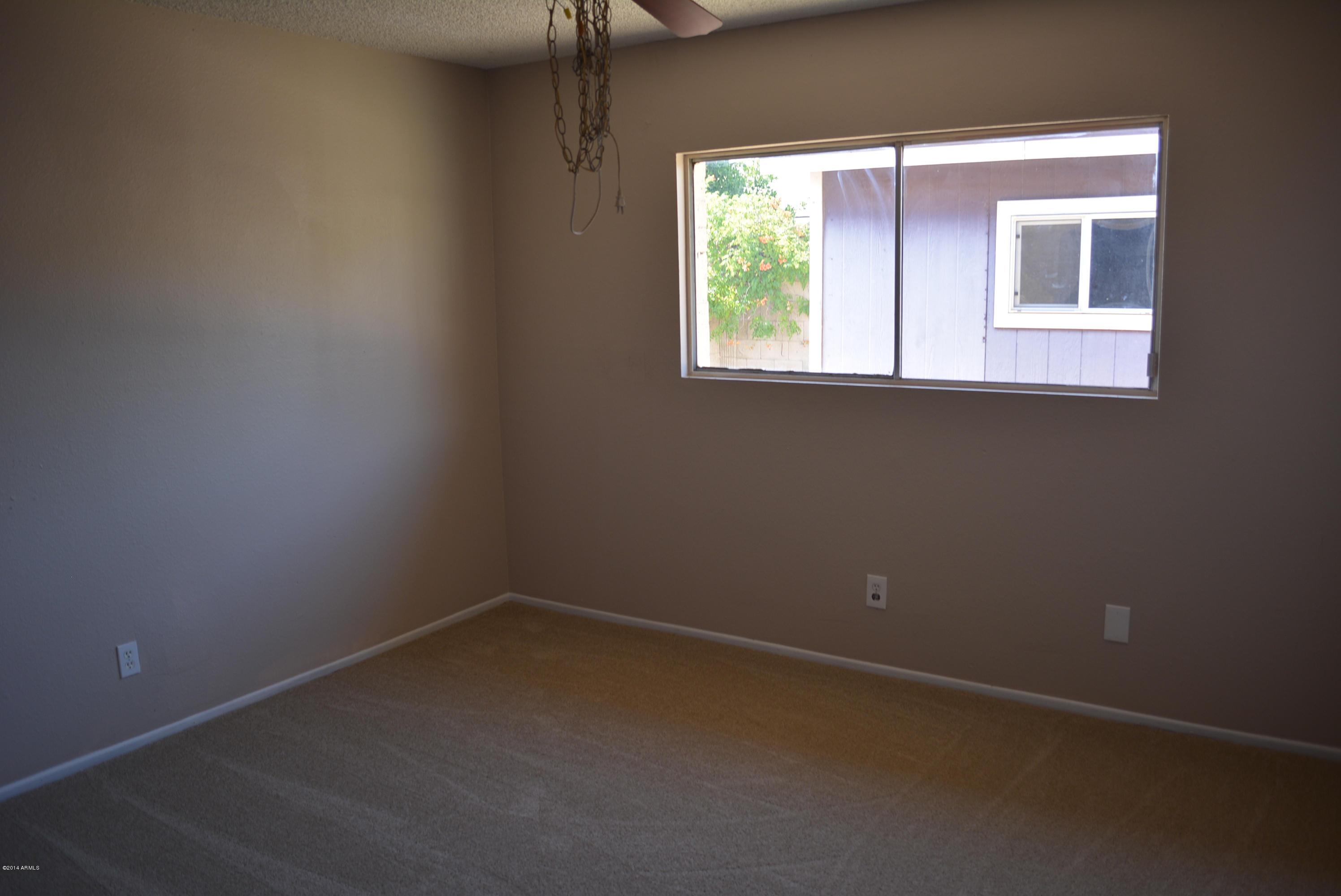 5504 West Calavar Road Glendale, AZ 85306 - Photo 13 of 25 DSC_0107