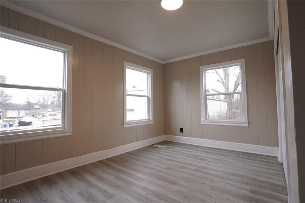 206 Northview Street High Point, NC 27260 - Photo 6 of 19