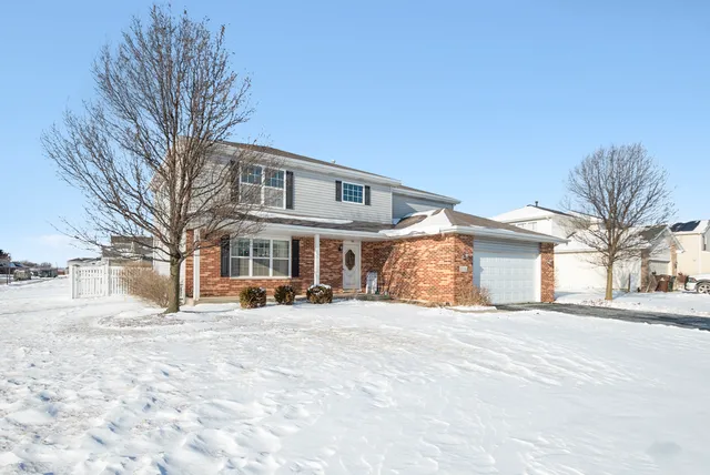 $365,000 | 1506 Saddle Run Lane, Beecher, IL 60401