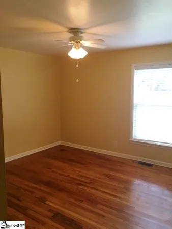 $1,595 | 414 Lanewood Drive, Greenville, SC 29607
