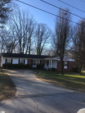 $1,595 | 414 Lanewood Drive, Greenville, SC 29607