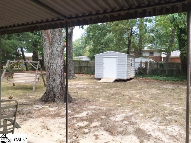 414 Lanewood Drive Greenville, SC 29607 - Photo 5 of 26