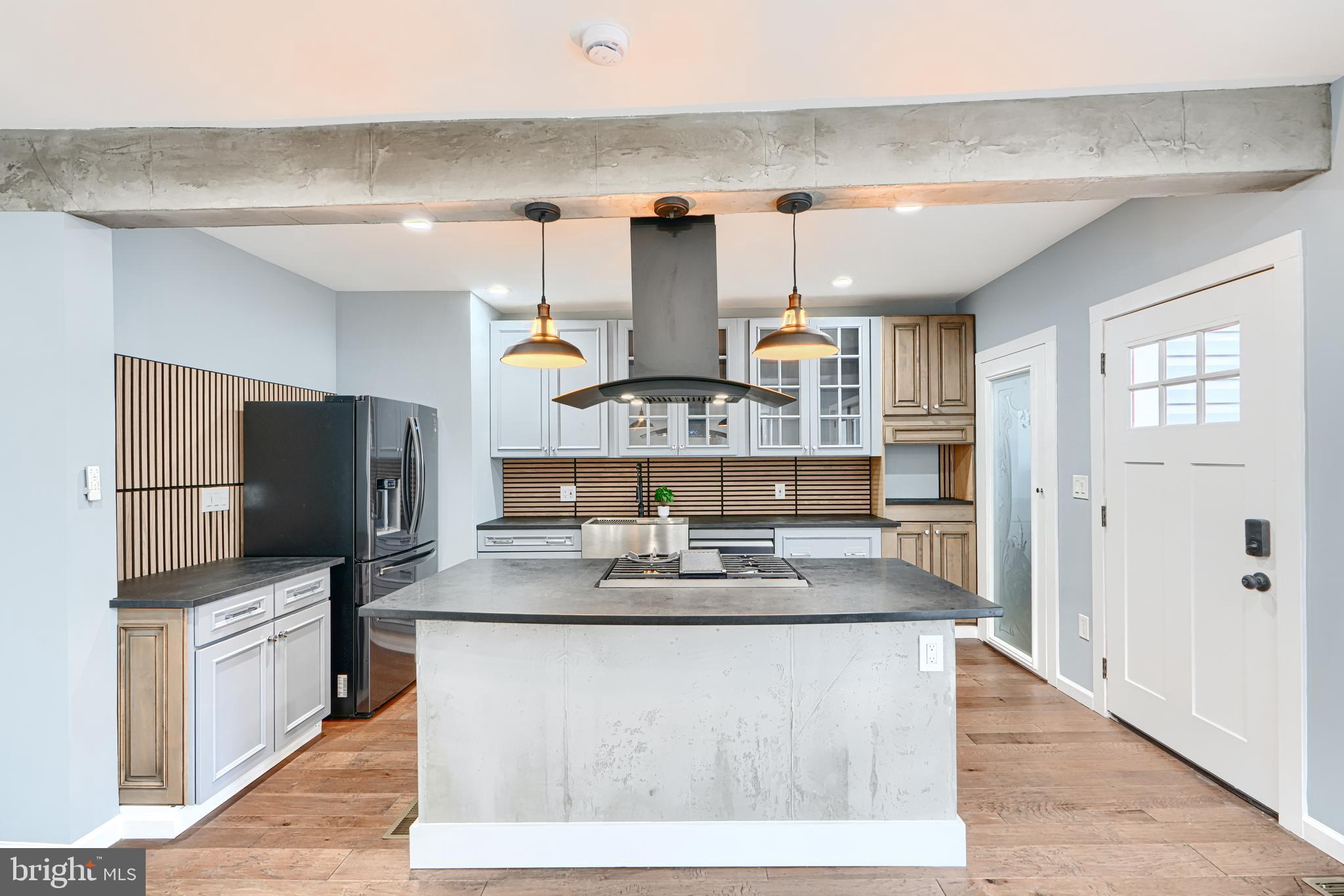 5201 Beaufort Avenue Baltimore, MD 21215 - Photo 11 of 55