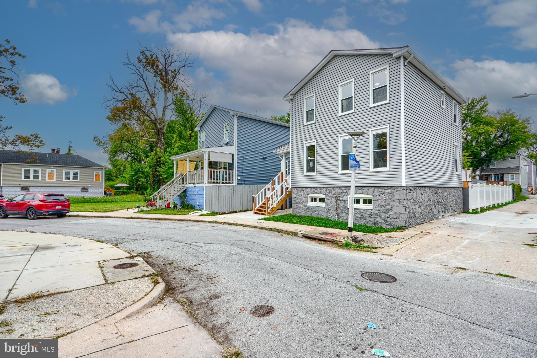 5201 Beaufort Avenue Baltimore, MD 21215 - Photo 2 of 55