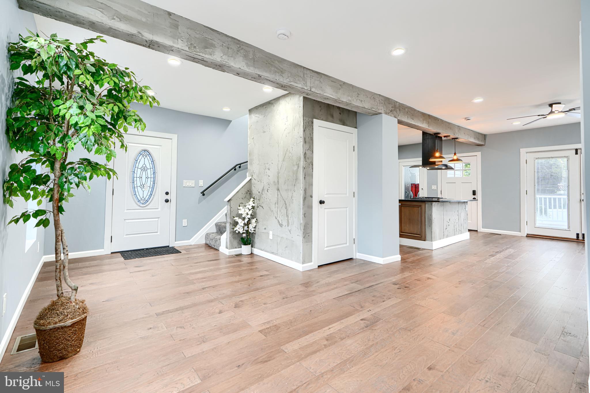 5201 Beaufort Avenue Baltimore, MD 21215 - Photo 5 of 55