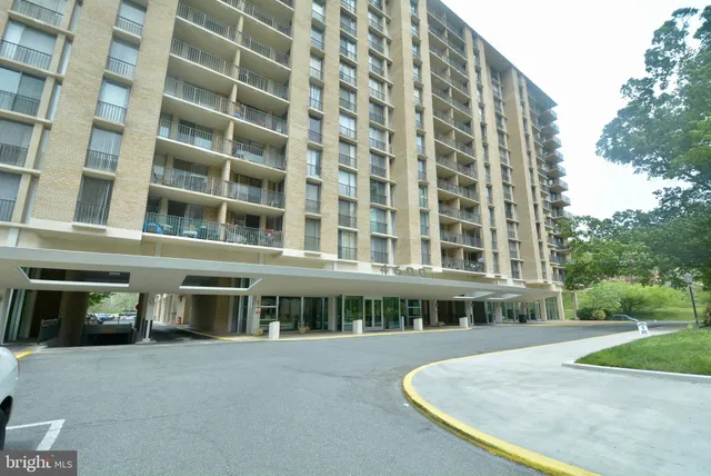 a front view of a building