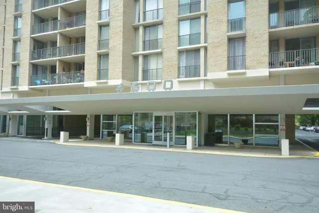 a view of a building with a outdoor space