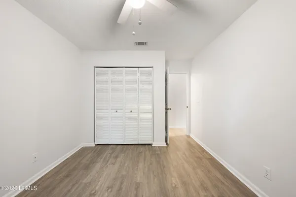 $230,000 | 96 Mathews Drive, Unit 151, Hilton Head Island, SC 29926