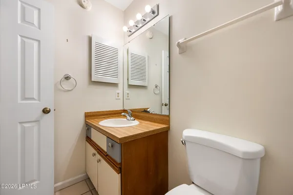$230,000 | 96 Mathews Drive, Unit 151, Hilton Head Island, SC 29926