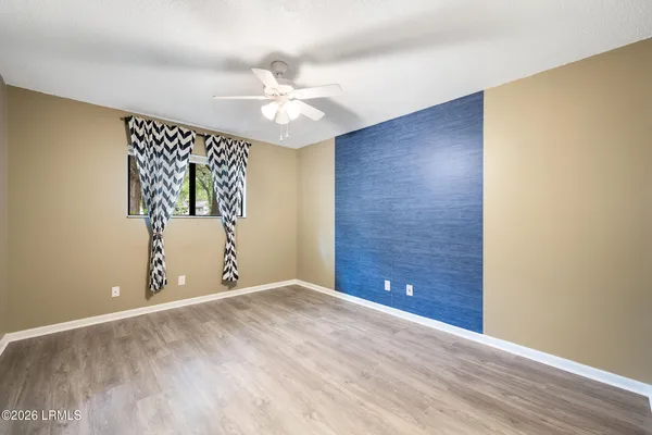$230,000 | 96 Mathews Drive, Unit 151, Hilton Head Island, SC 29926