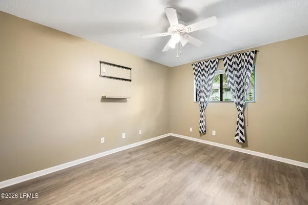 $230,000 | 96 Mathews Drive, Unit 151, Hilton Head Island, SC 29926