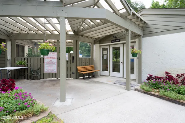 $230,000 | 96 Mathews Drive, Unit 151, Hilton Head Island, SC 29926