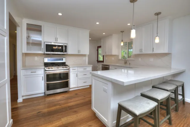 $5,950 | 3994 Maricopa Drive, Santa Barbara, CA 93110