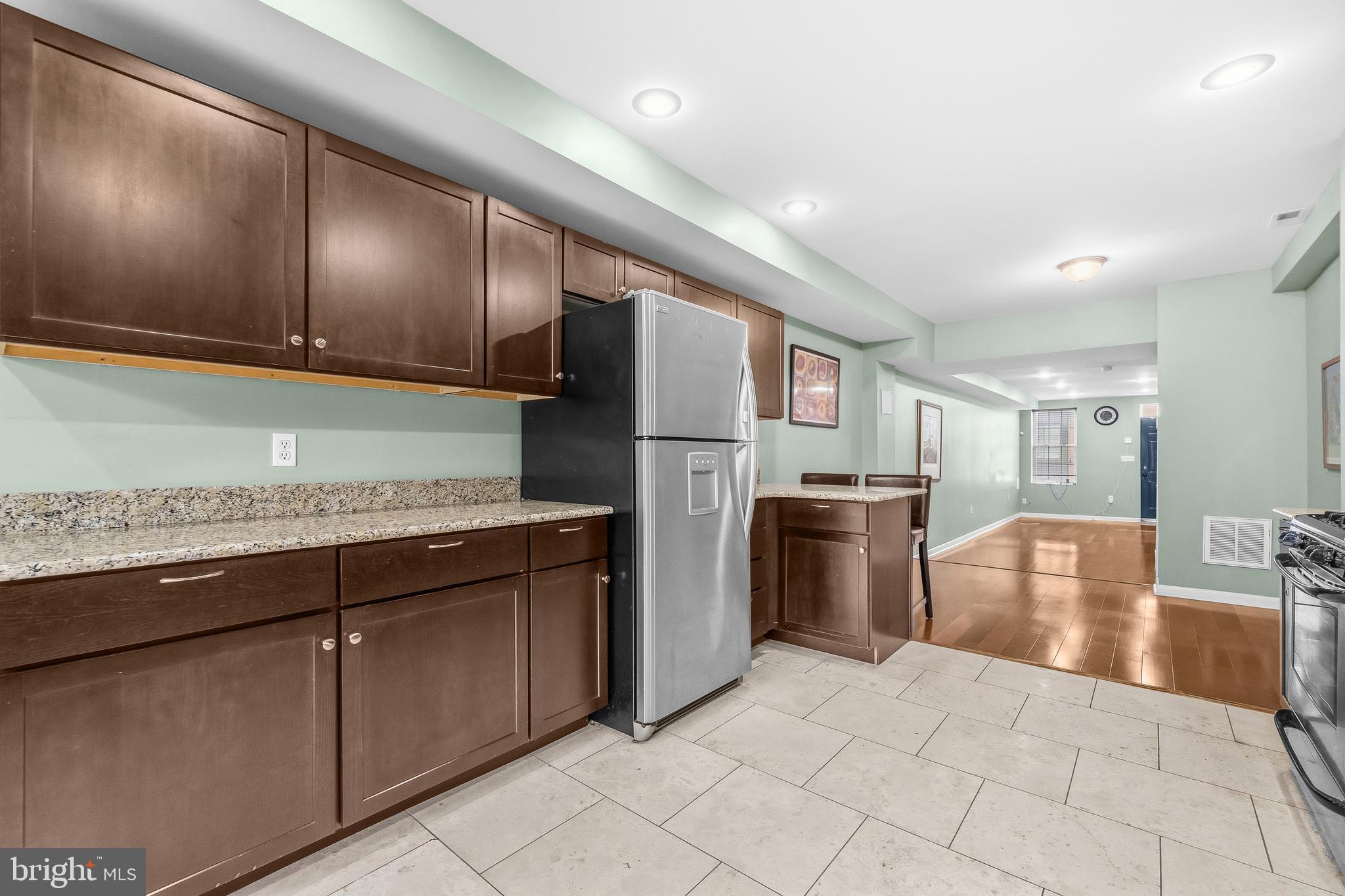 238 South Durham Street Baltimore, MD 21231 - Photo 13 of 30